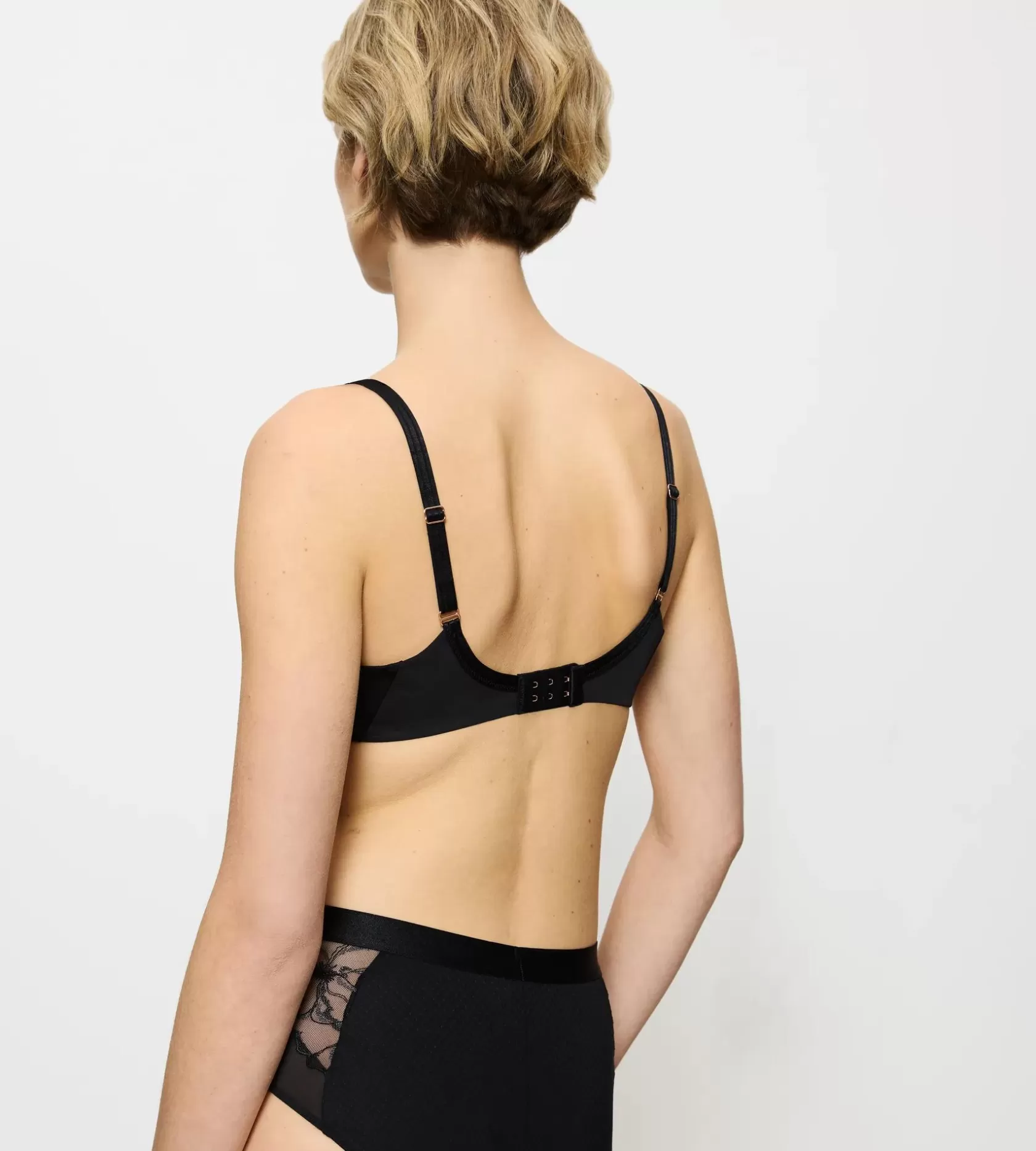 wild_azalea_florale_5-13.webp Triumph WILD AZALEA FLORALE Black Clearance