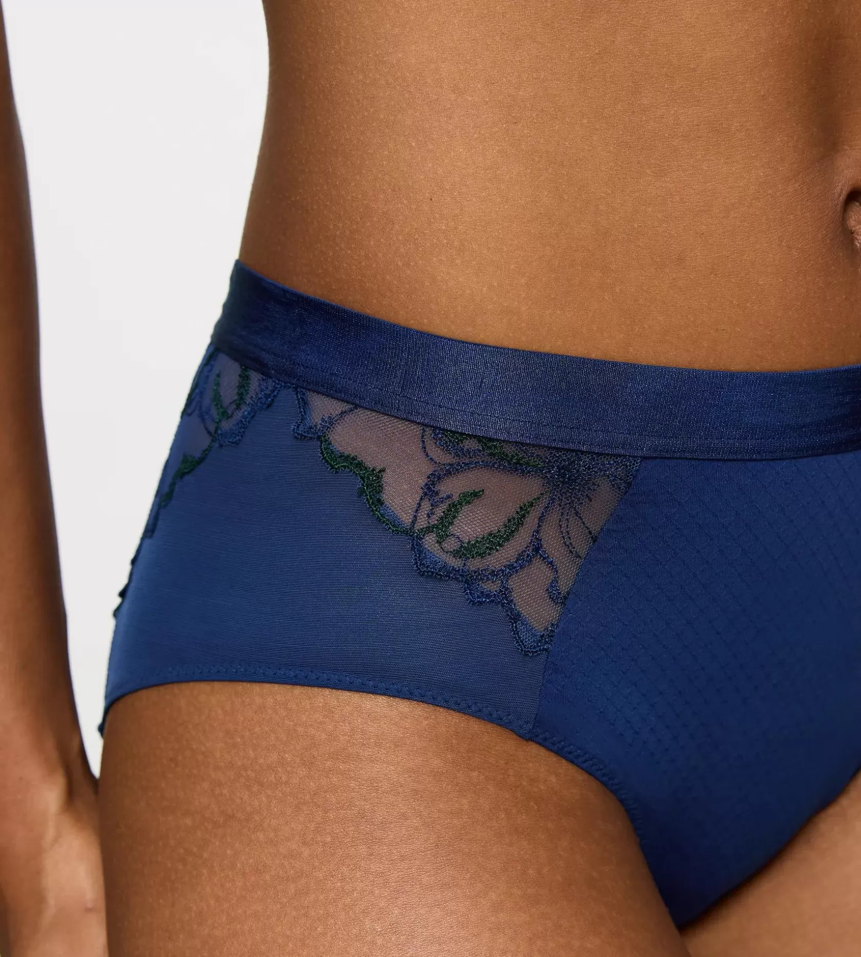 wild_azalea_florale_7-1.webp Triumph WILD AZALEA FLORALE DeepWater Clearance