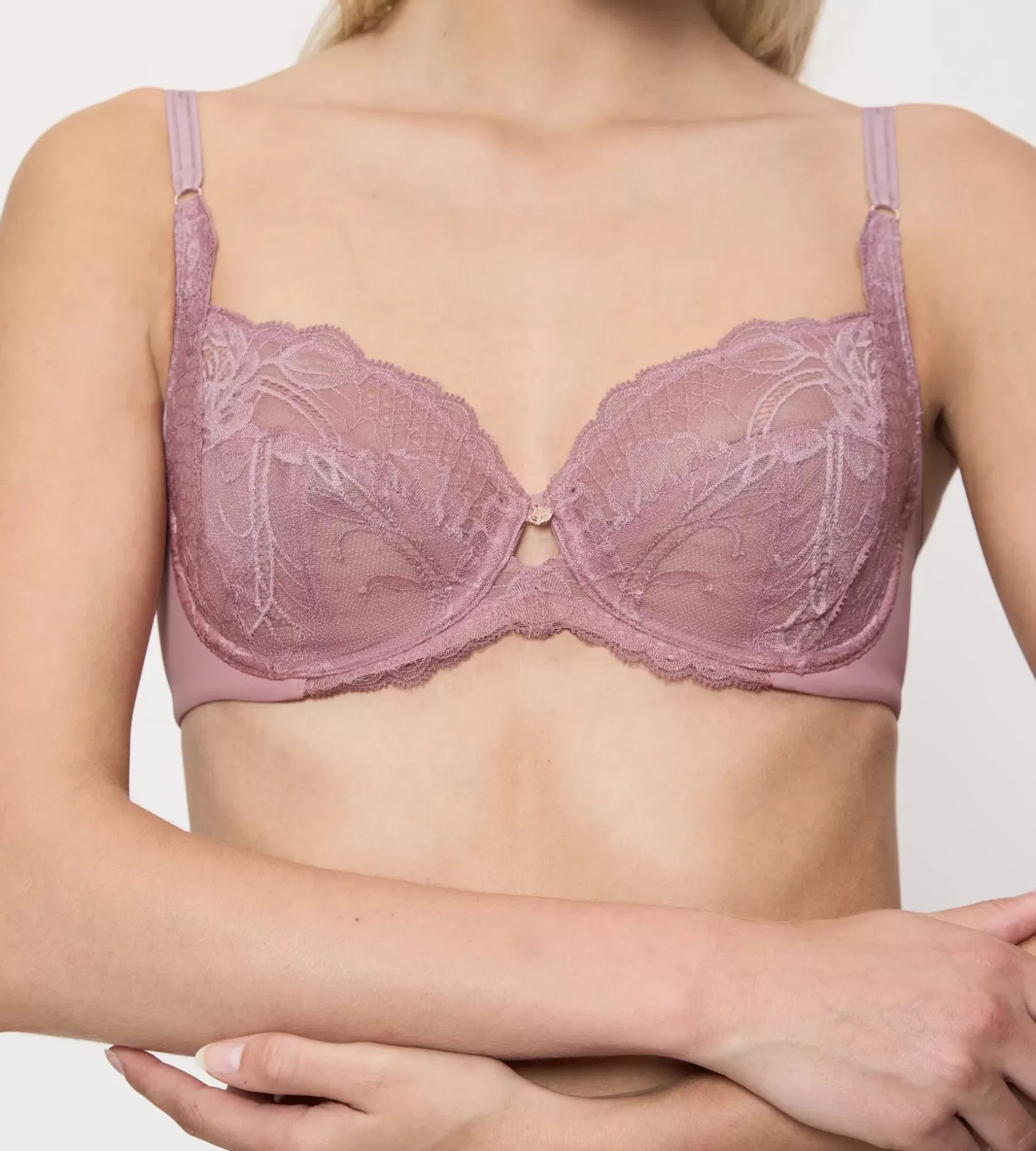 wild_peony_florale_7-9.webp Triumph WILD PEONY FLORALE Rosebloom Shop