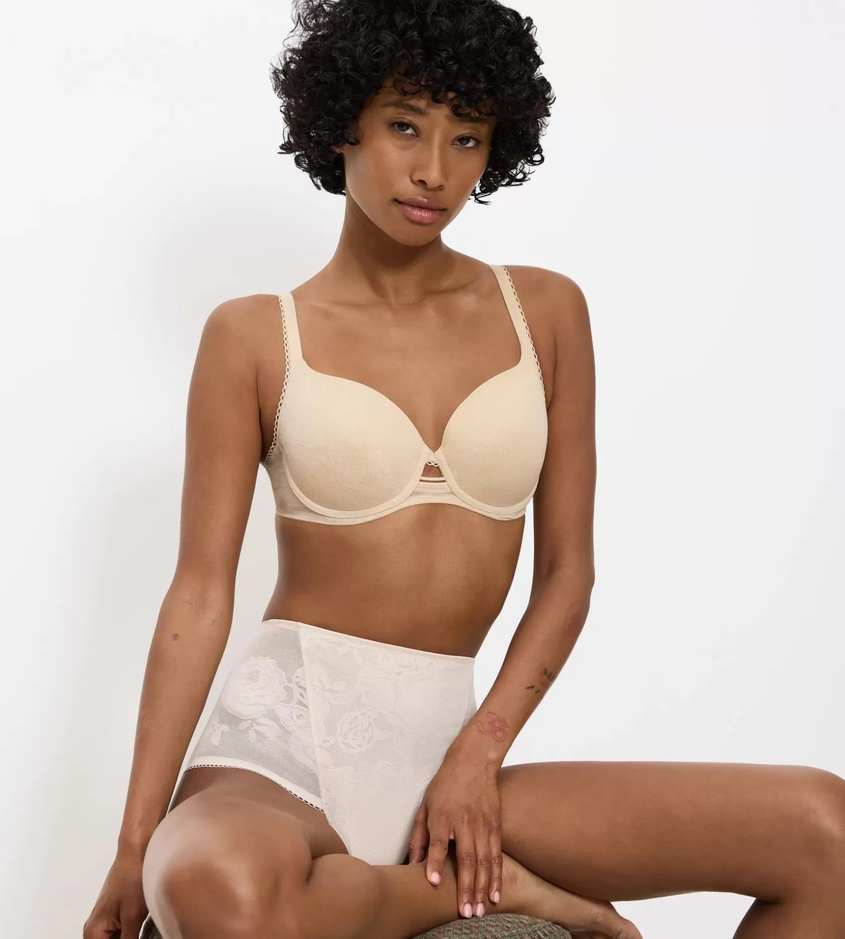 wild_rose_sensation_6-6.webp Triumph WILD ROSE SENSATION NudeBeige Store